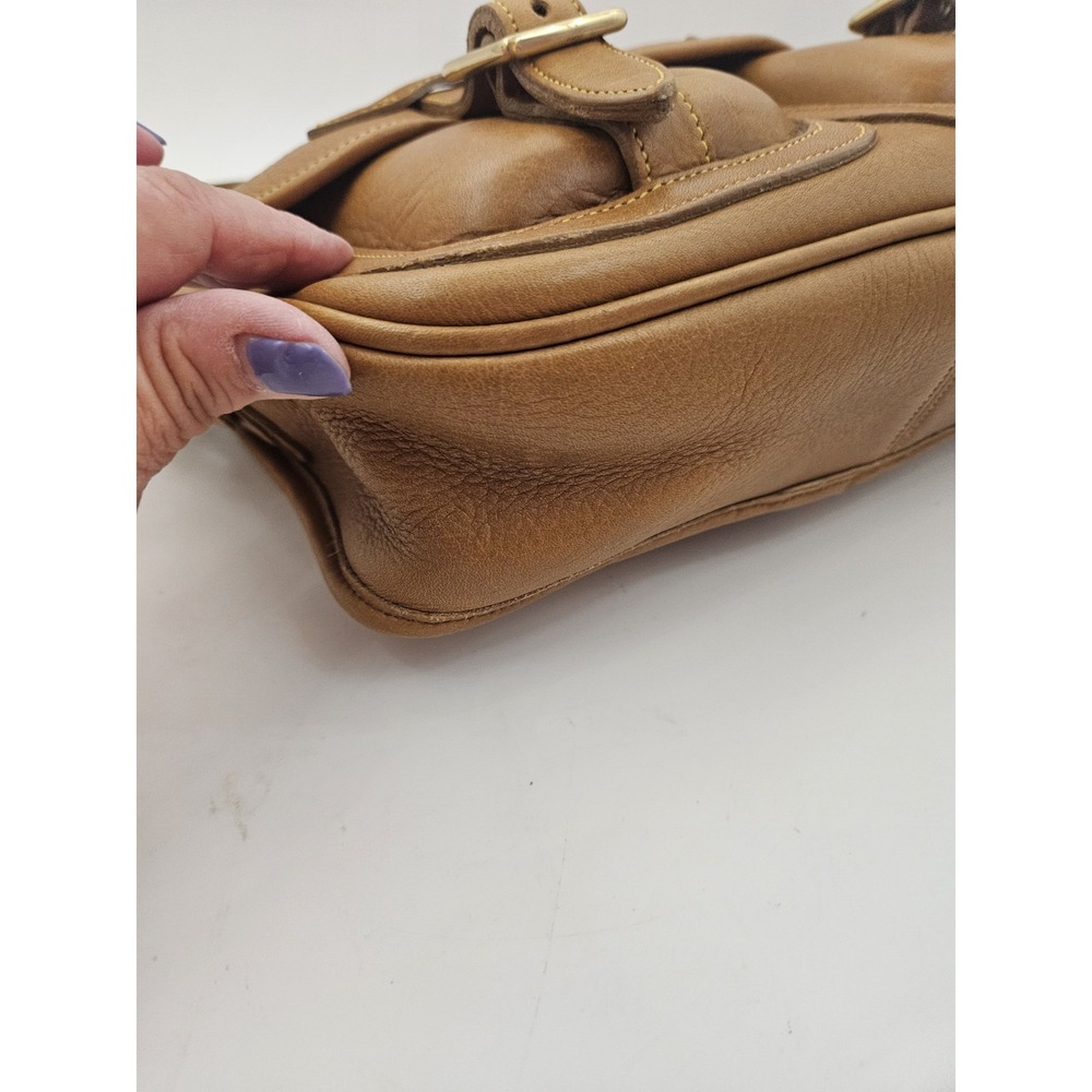 Vintage Dooney & Bourke Honey Pebbled Leather Shoulder Bag U109. - Picture 13 of 15